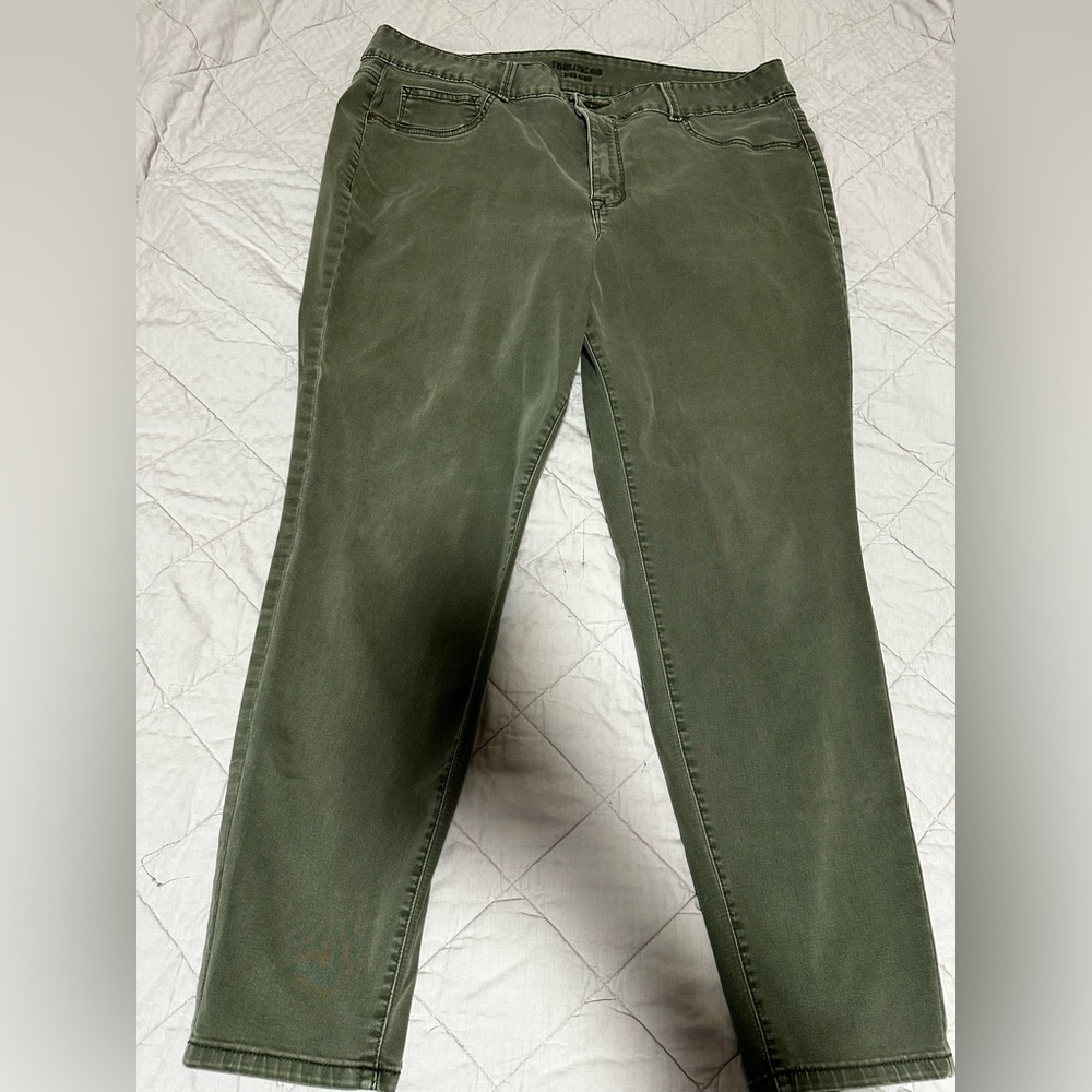 Maurices Olive Green Women's Pants